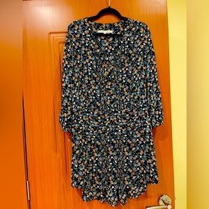 Veronica Beard . long sleeve  silk summer dress! Size 8. Gently used!